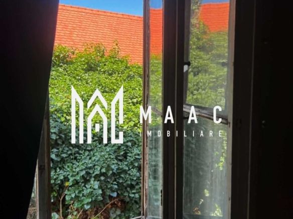 Apartament la casă | Etaj 1/1 | 36 mp utili | Pivniță | Grădină 80 mp | Str. 9 M