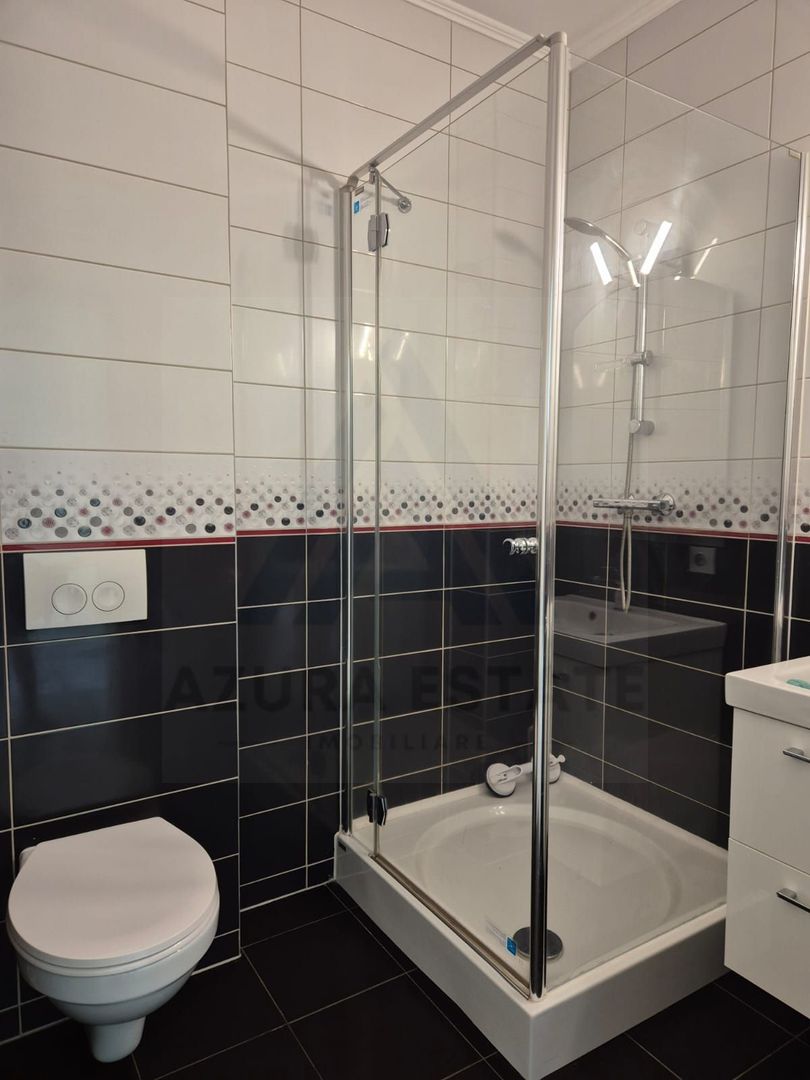 Penthouse 83 mp 3 camere 2 băi terasa 37 mp boxa la subsol Avangarden