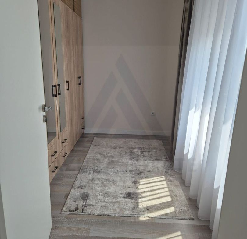 Penthouse 83 mp 3 camere 2 băi terasa 37 mp boxa la subsol Avangarden