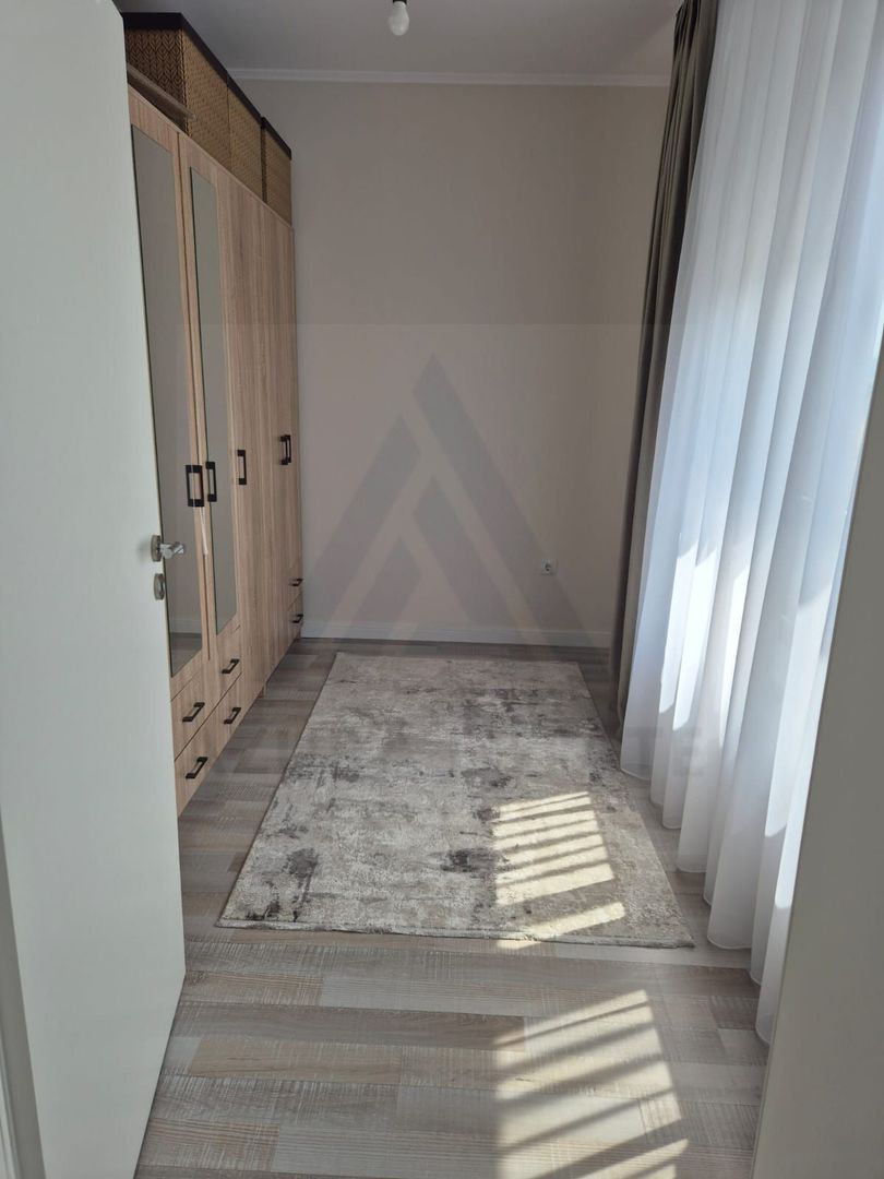 Penthouse 83 mp 3 camere 2 băi terasa 37 mp boxa la subsol Avangarden
