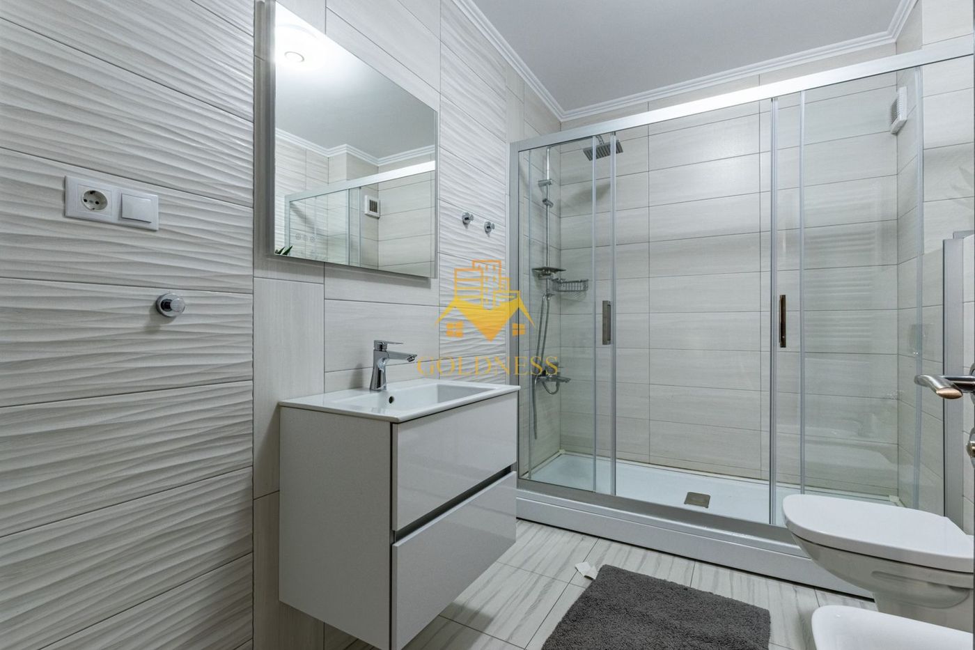 2 camere, modern, garaj, zona Centrala, Platinia, Usamv, Motilor
