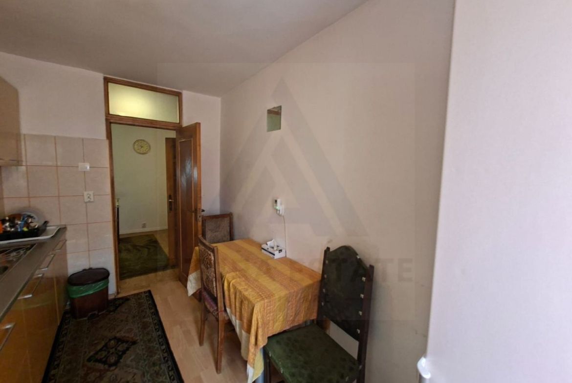 Apartament 3 camere 70 mp Parcul Sub Arini