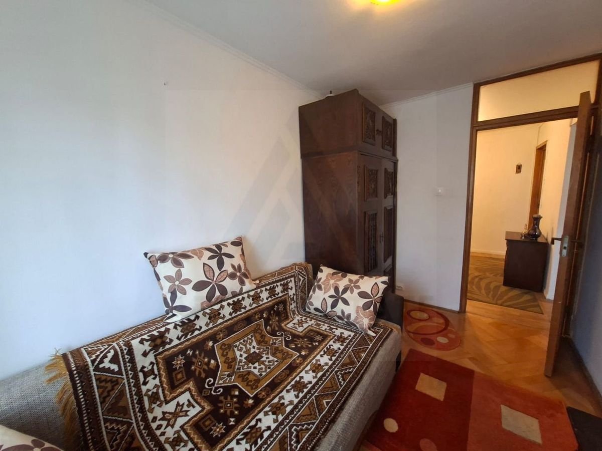 Apartament 3 camere 70 mp Parcul Sub Arini