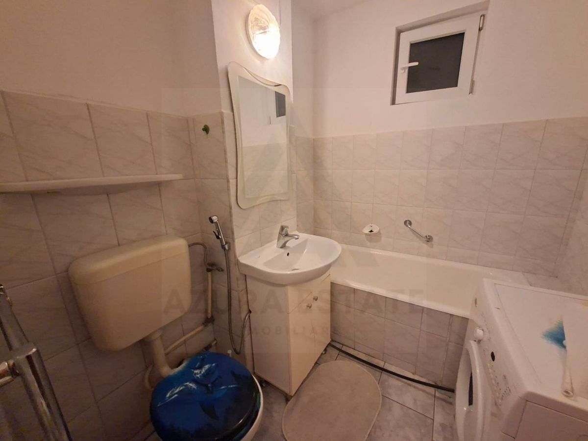 Apartament 3 camere 70 mp Parcul Sub Arini