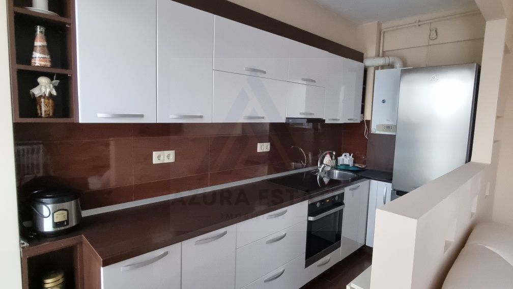Apartament 3 camere 67 mp utili loc de parcare si balcon zona Turnisor