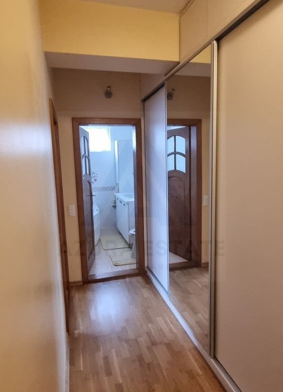 Apartament 3 camere 67 mp utili loc de parcare si balcon zona Turnisor