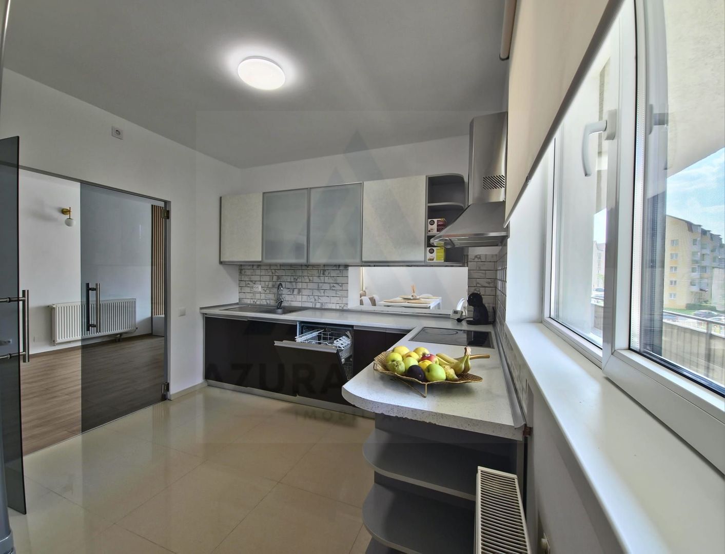 Apartament premium 3 camere 93 mp utili 3 terase etaj 2 zona Hipodrom