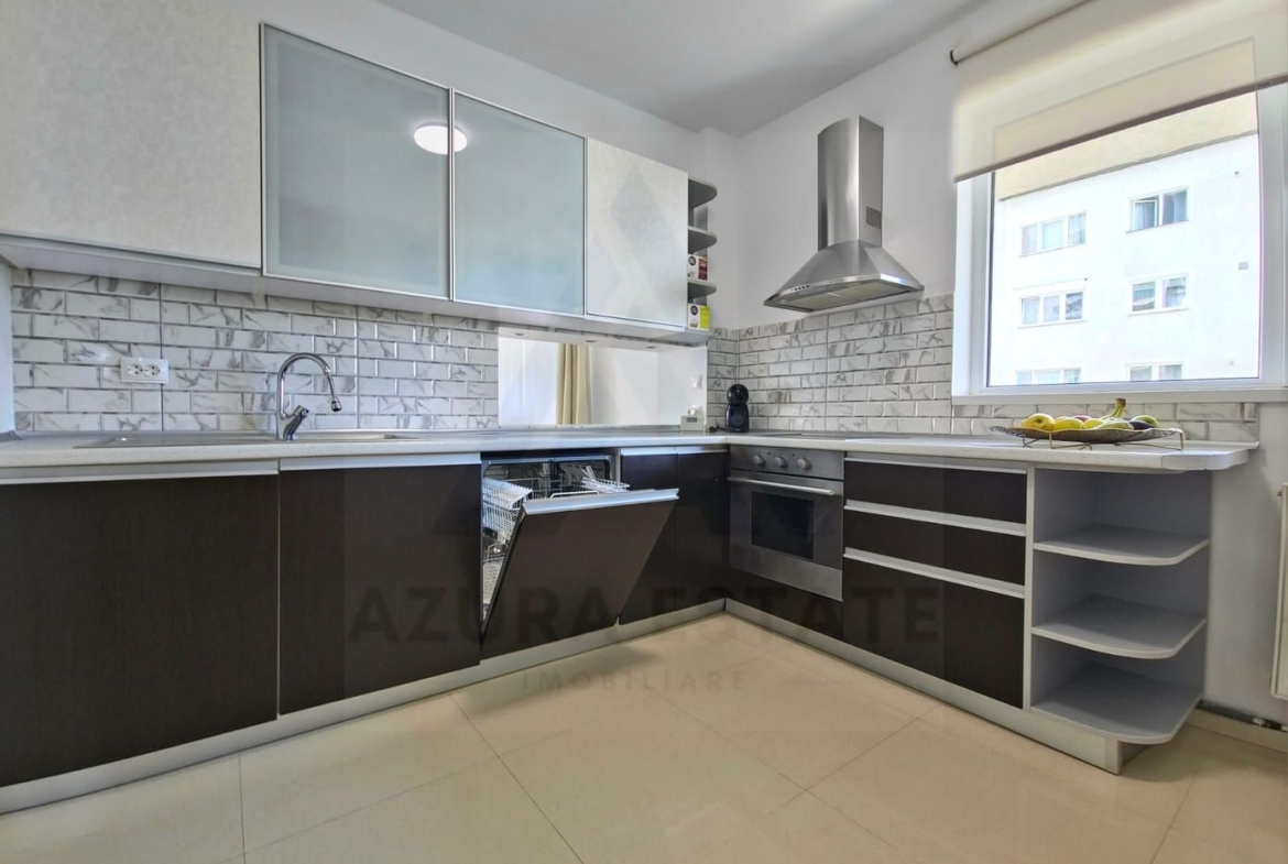 Apartament premium 3 camere 93 mp utili 3 terase etaj 2 zona Hipodrom