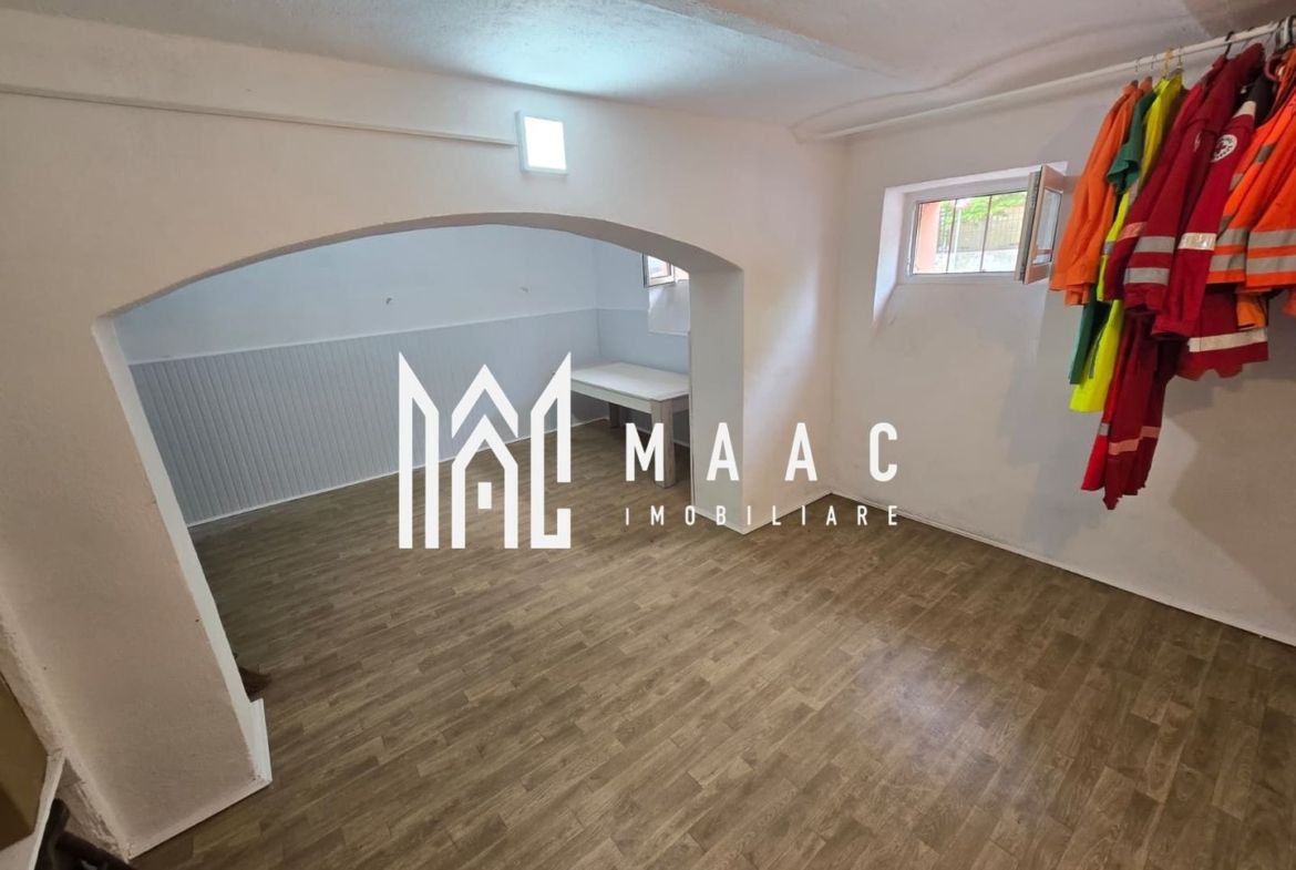 Apartament 4 camere 156 mpu zona Centrala Garaj Pivnita