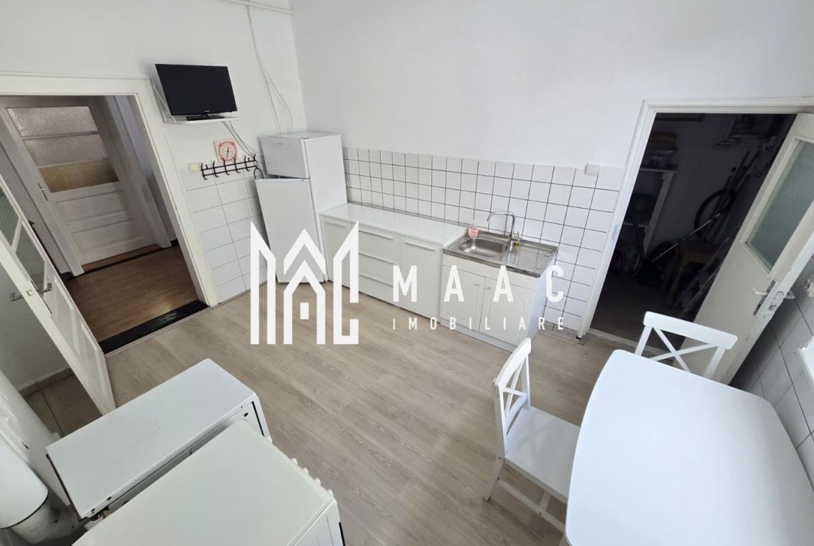 Apartament 4 camere 156 mpu zona Centrala Garaj Pivnita