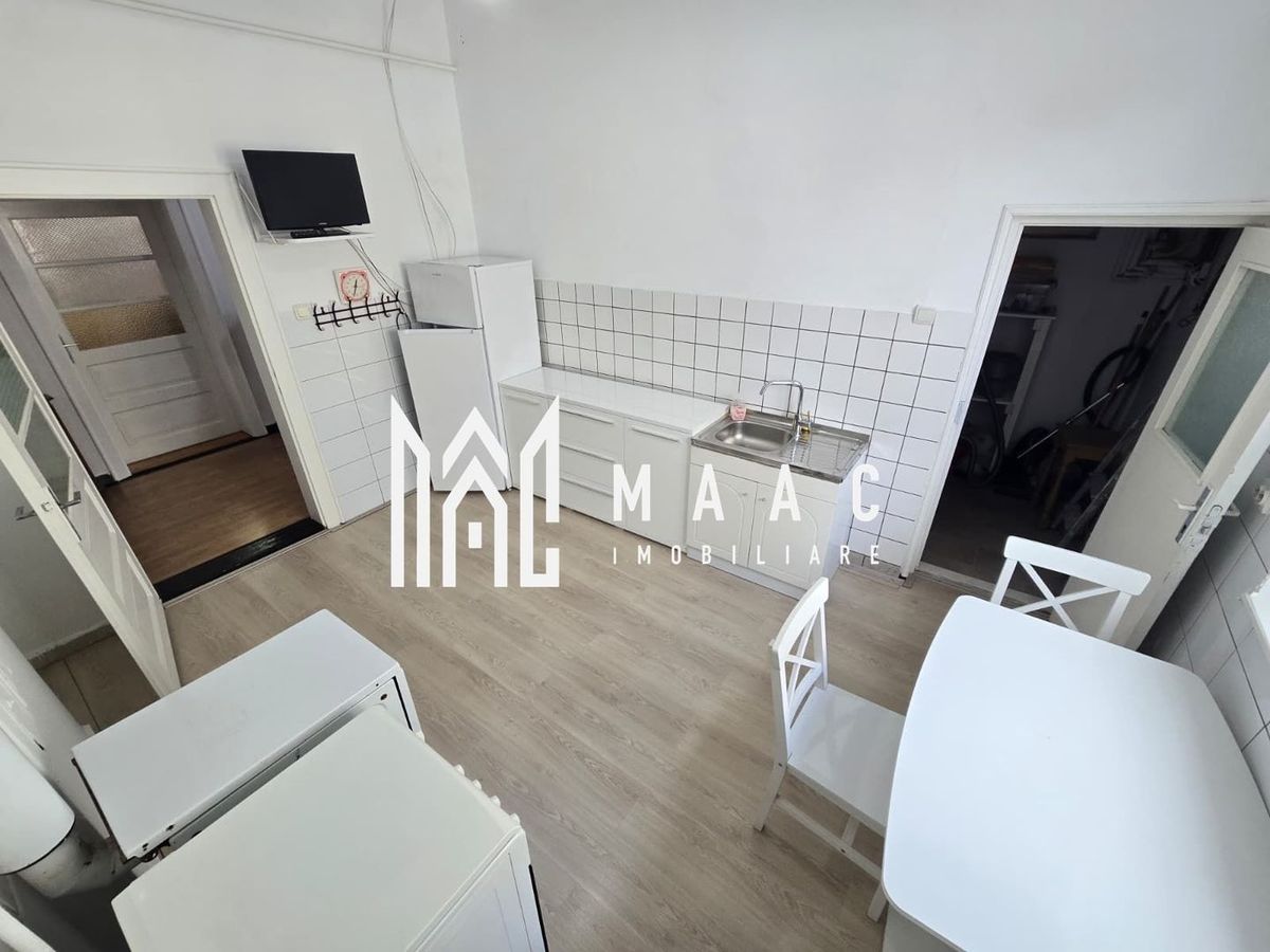 Apartament 4 camere 156 mpu zona Centrala Garaj Pivnita