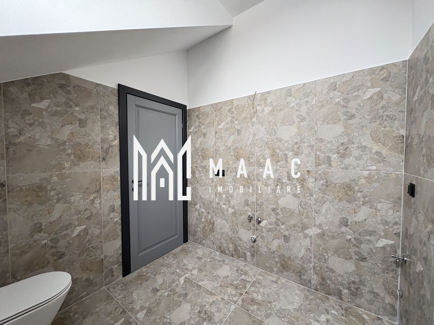 Apartament 3 camere  I 2 locuri de parcare I Turnisor
