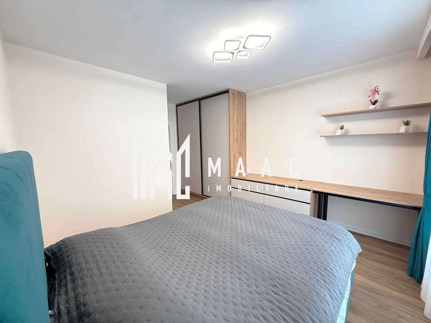 Apartament 3 camere | Etaj 1 | Balcon | Parcare | Doamna Stanca