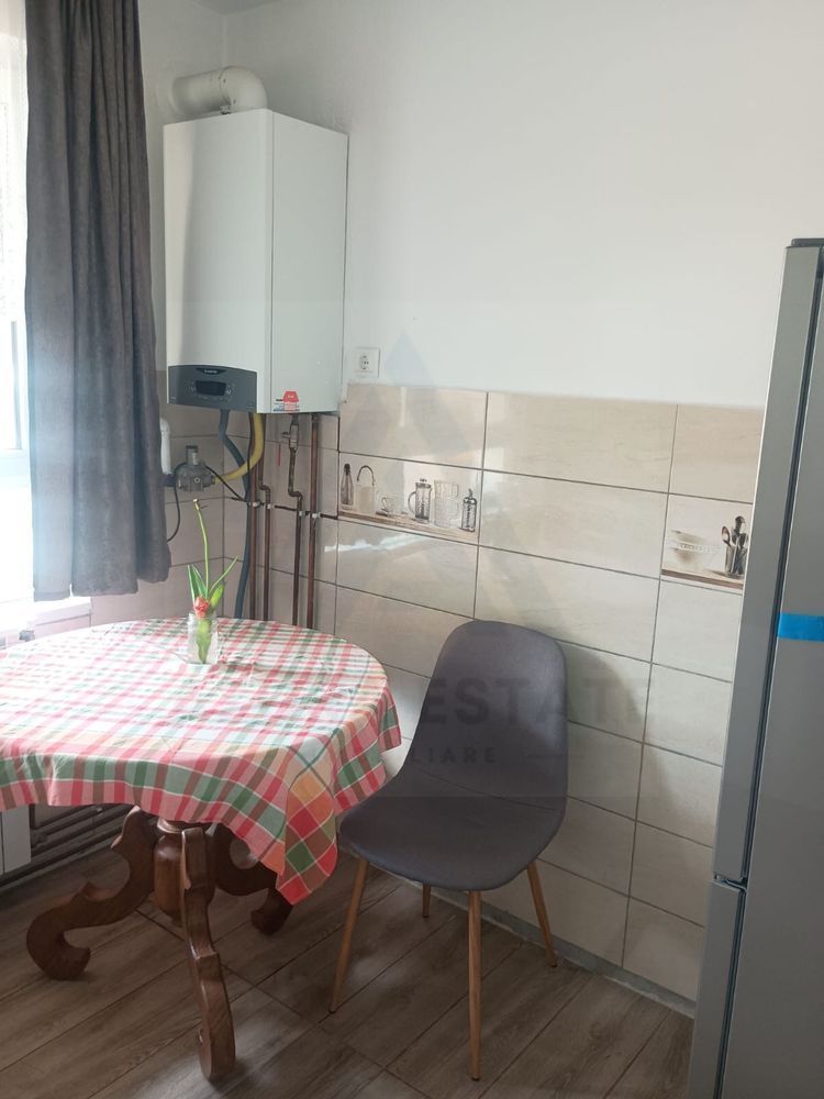 Apartament 2 camere complet mobilat parter 50 mp utili zona Terezian