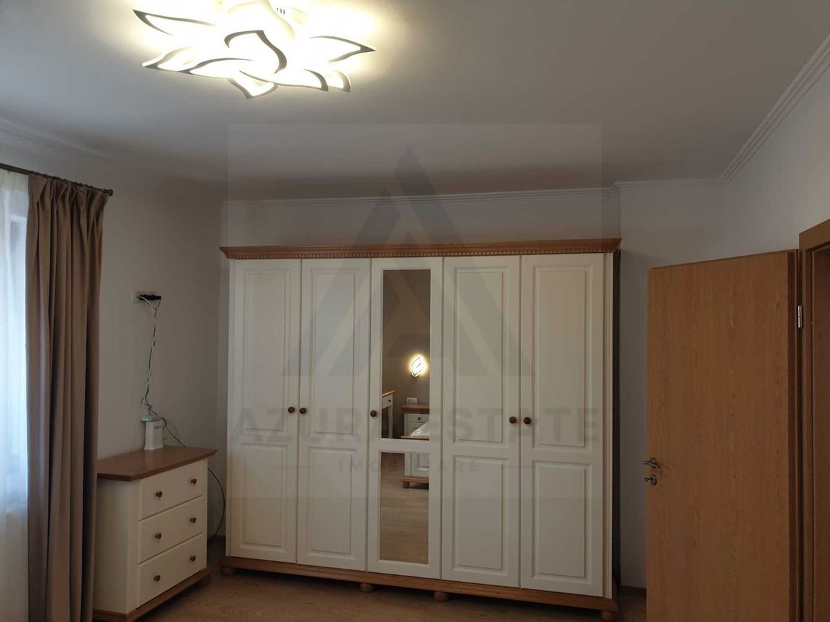 Apartament la casa 2 dormitoare terasa si curte proprie Sub Arini