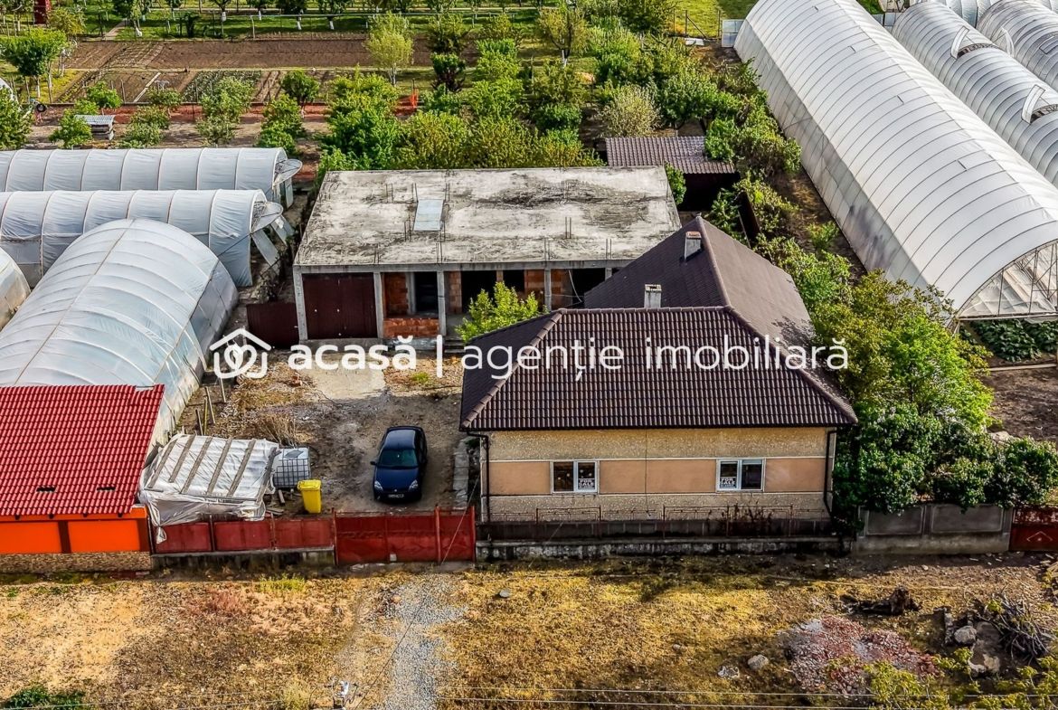 Casă finisată + casă în construcție, la același preț!