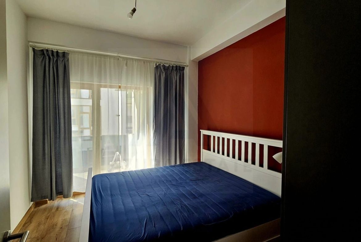 Apartament 3 camere etaj 1 balcon si terasa 63 mp utili  în Șelimbăr