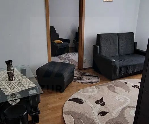 Apartament 2 camere bucatarie inchisa baie cu geam zona Mihai Viteazu