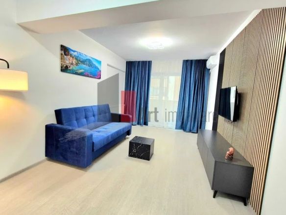 Apartament cu 2 camere de inchiriat-Aparatorii Patriei-cu centrala+loc parcare