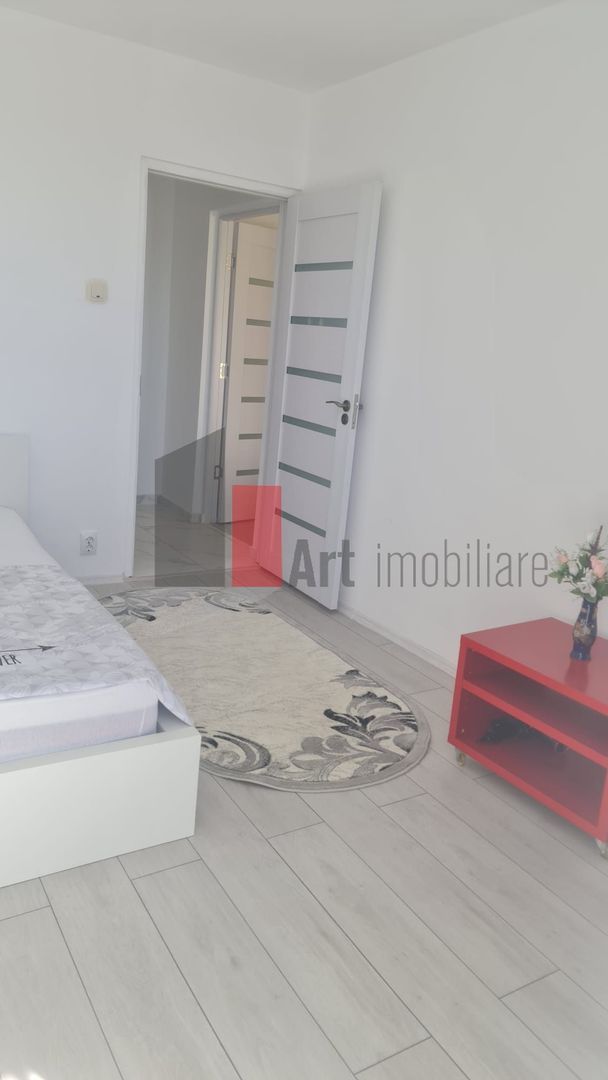 Apartament cu doua camere de vanzare-1 Decembrie 1918-Titan-Theodor Pallady