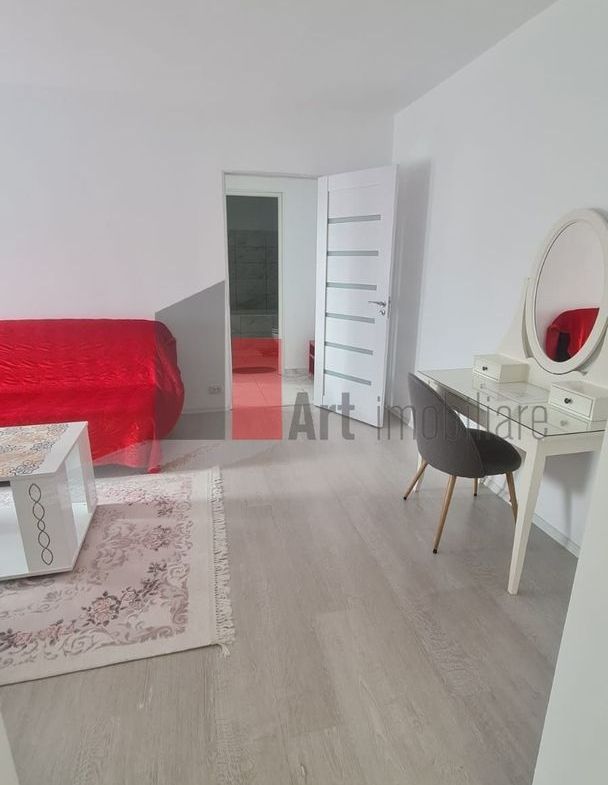 Apartament cu doua camere de vanzare-1 Decembrie 1918-Titan-Theodor Pallady