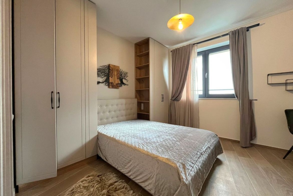 Apartament 3 camere de închiriat în Opera Residence –bloc nou, mobilat