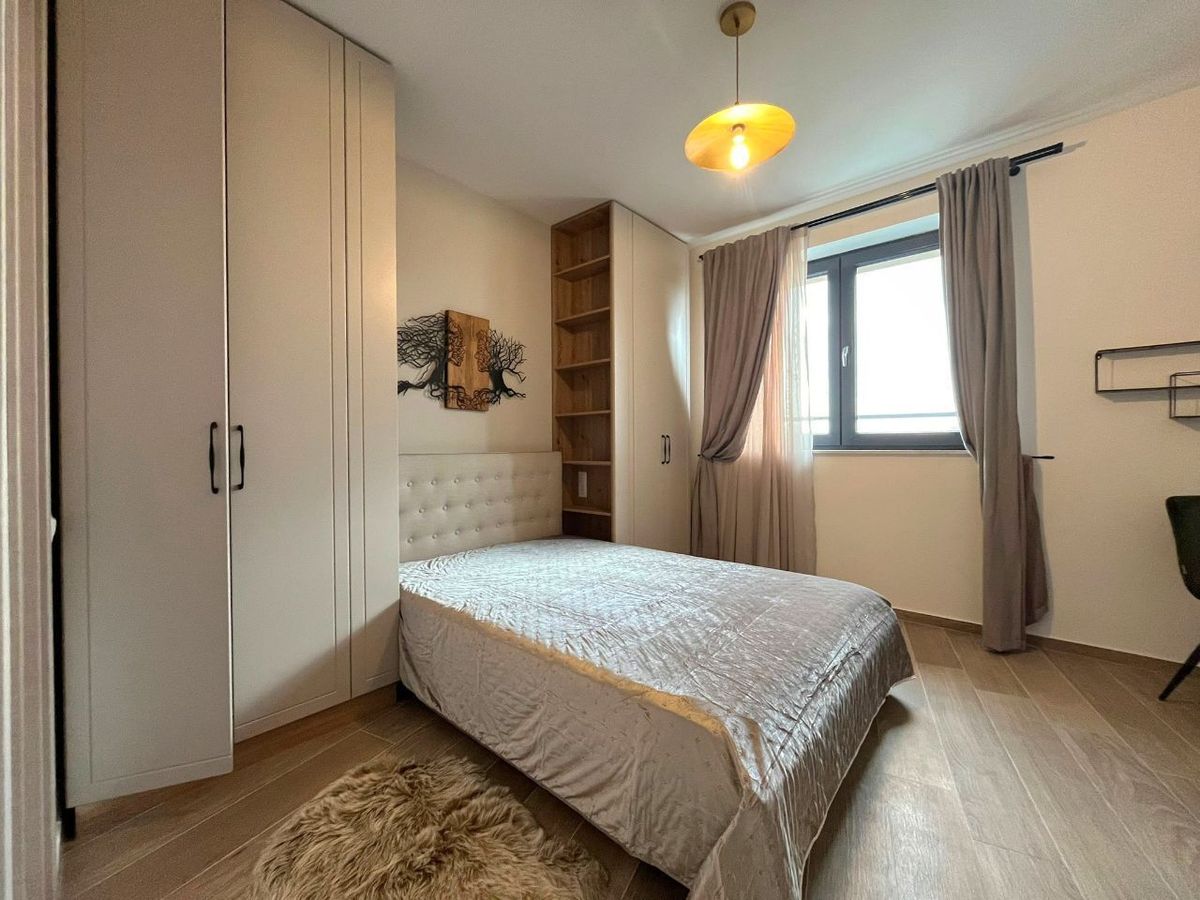Apartament 3 camere de închiriat în Opera Residence –bloc nou, mobilat