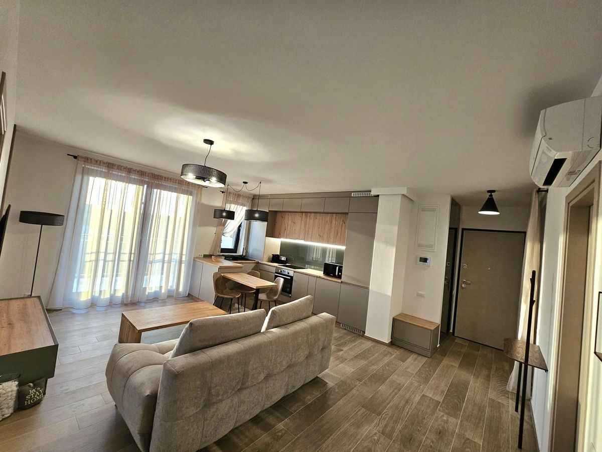 Apartament 3 camere de închiriat în Opera Residence –bloc nou, mobilat