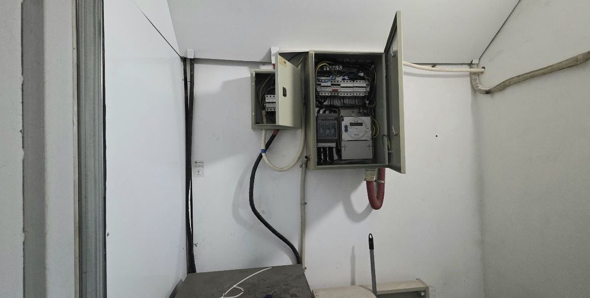 HALĂ PRODUCȚIE / DEPOZITARE – 500 MP – ZONA GIURGIULUI / STR. LUICA