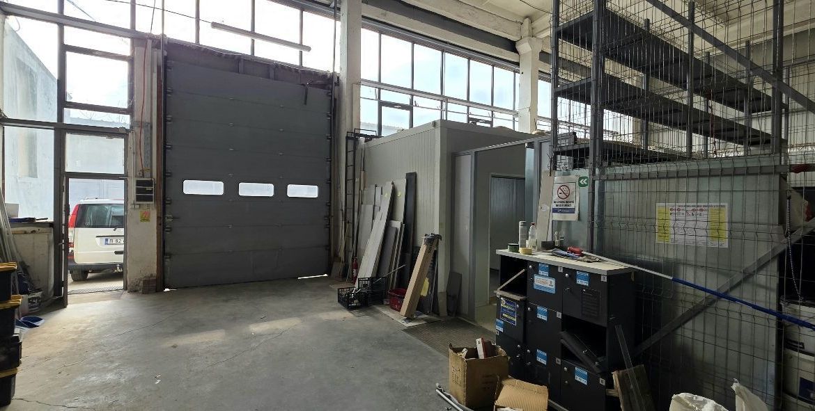 Republica spatiu industrial 450 mp de inchiriat
