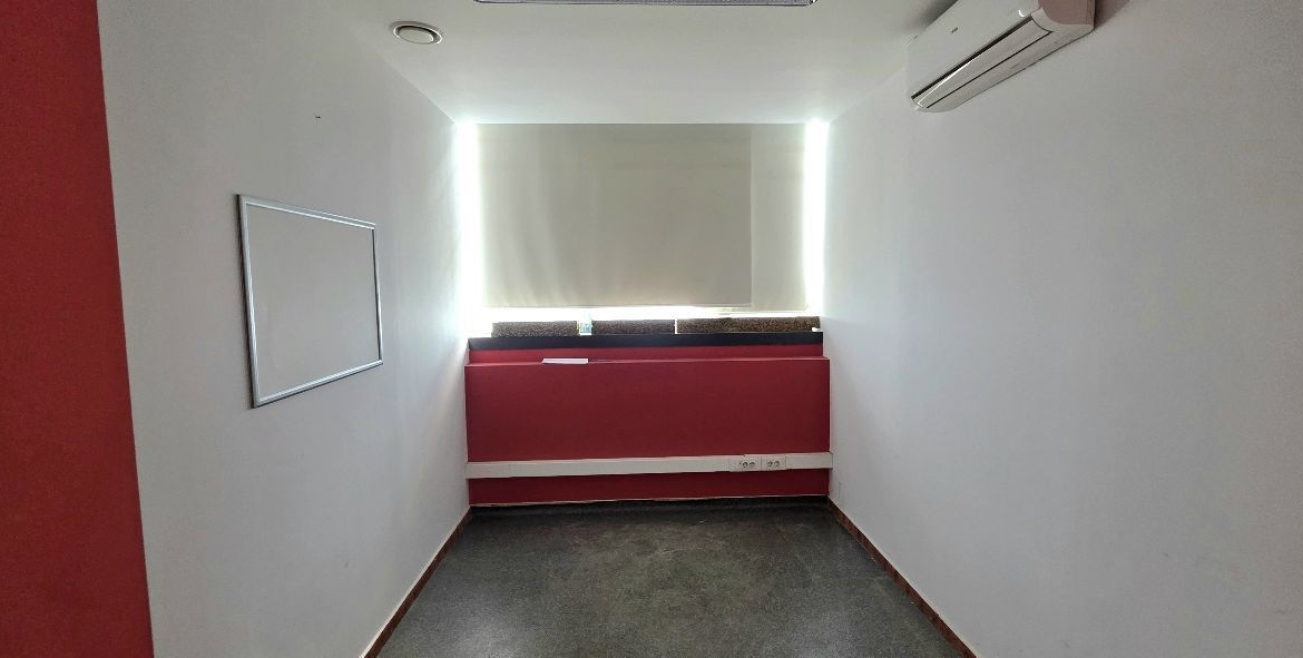 Republica spatiu industrial 450 mp de inchiriat