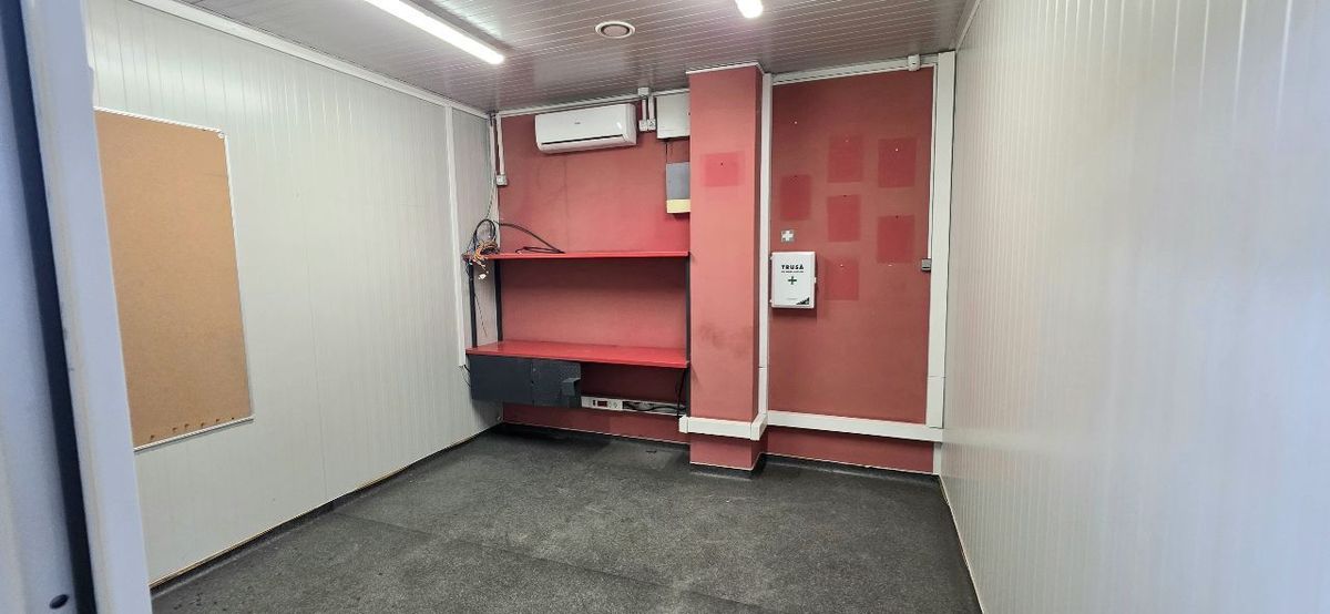 Republica spatiu industrial 450 mp de inchiriat