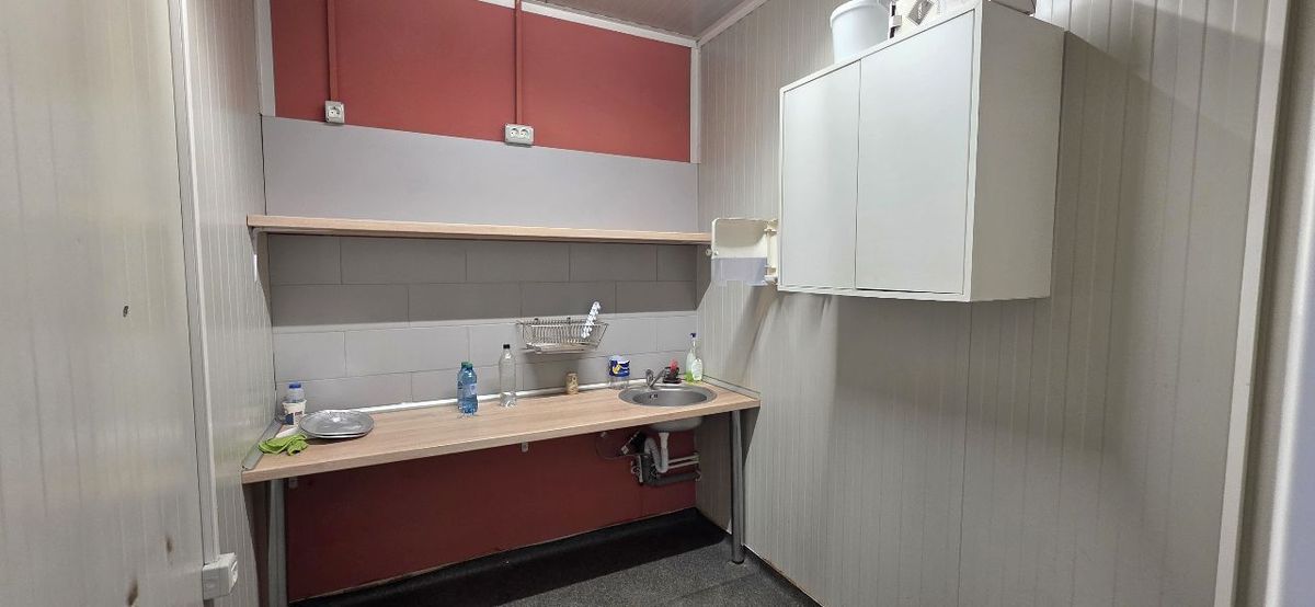Republica spatiu industrial 450 mp de inchiriat