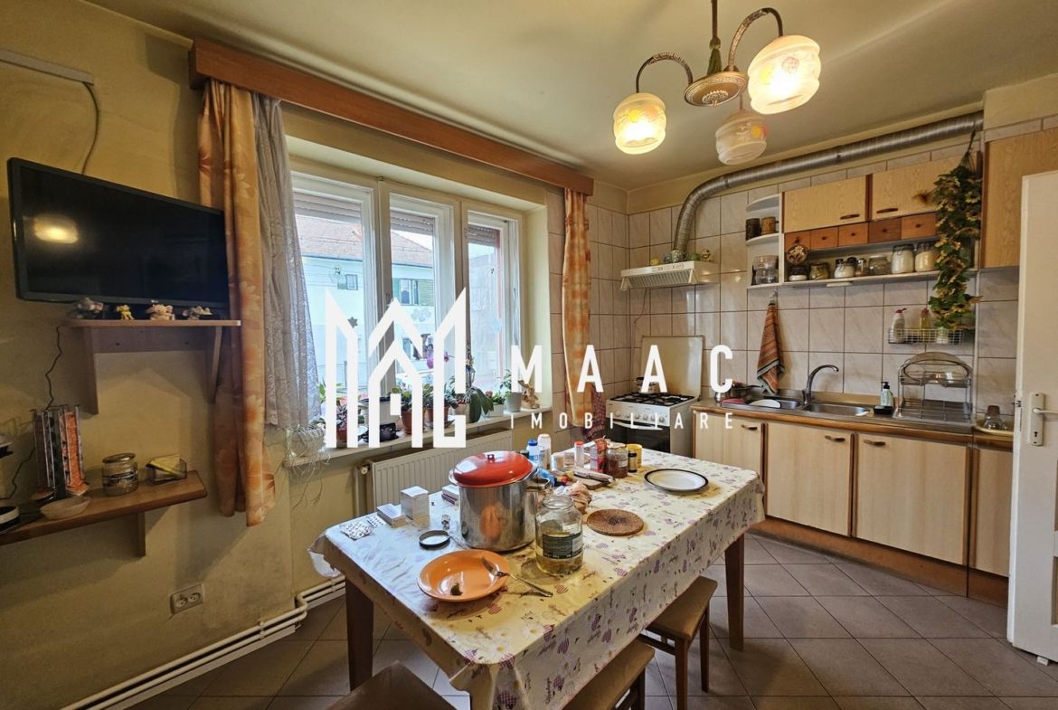 Casa 7 camere | Teren 1000 mp | 270 mp utili | Sub Arini