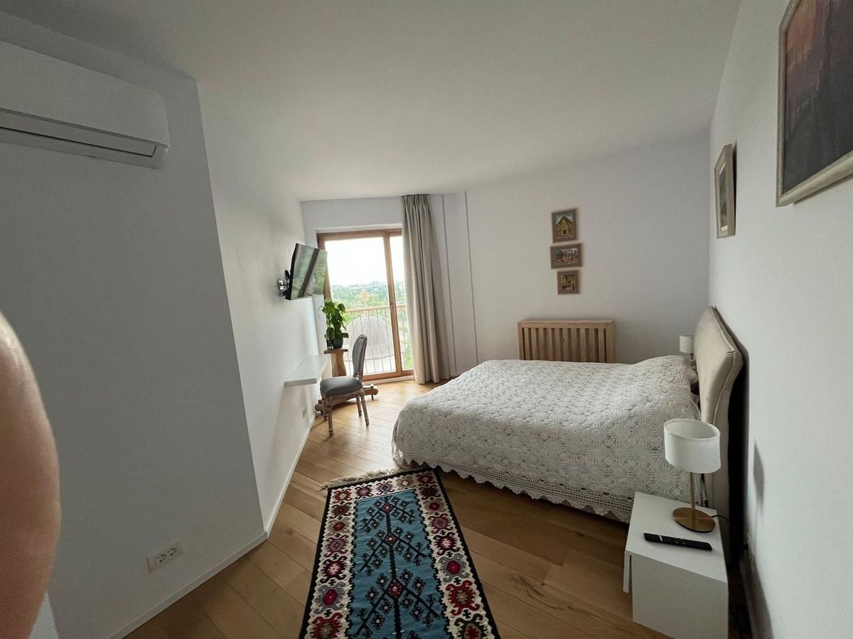 Piata Presei Libere apartament 3 camere de vanzare