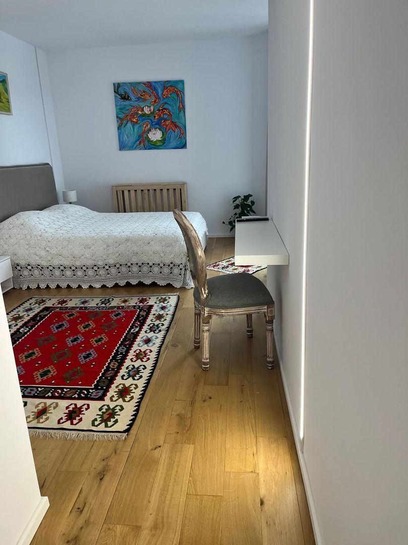 Piata Presei Libere apartament 3 camere de vanzare