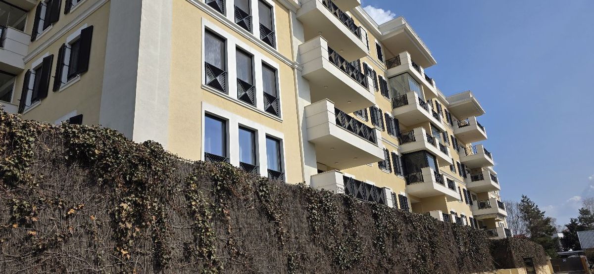 Apartament premium 4 camere  Complex Triana Pipera