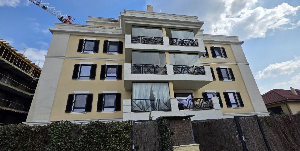 Apartament premium 4 camere  Complex Triana Pipera