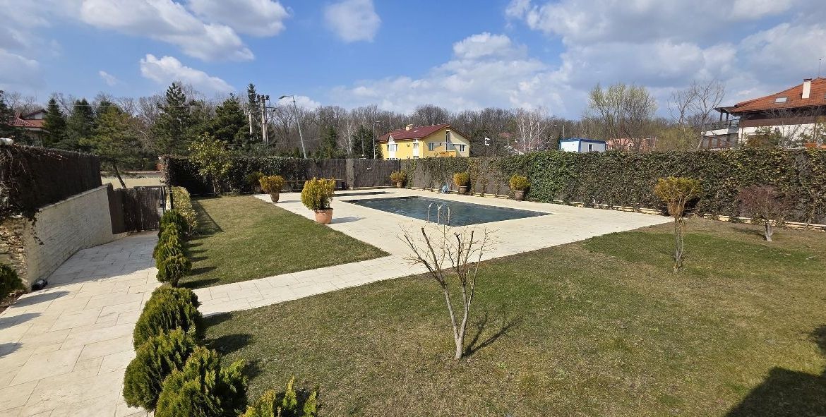 Apartament premium 4 camere  Complex Triana Pipera