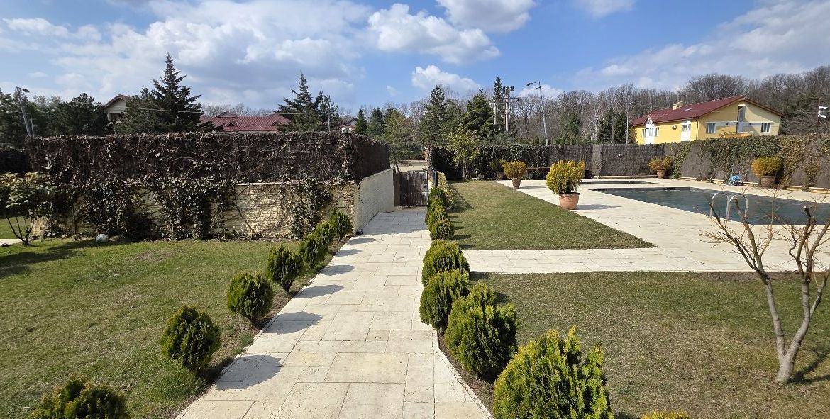 Apartament premium 4 camere  Complex Triana Pipera