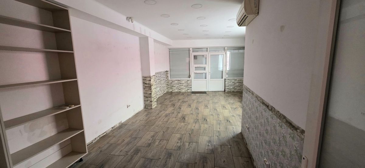 Spațiu Comercial Premium  Drumul Sării – Răzoare  Vizibilitate Mare