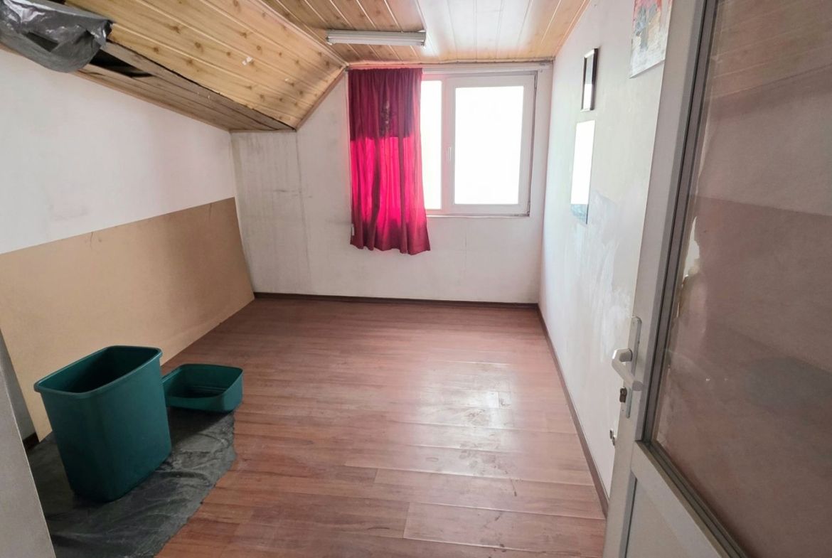 Spațiu Comercial Premium  Drumul Sării – Răzoare  Vizibilitate Mare