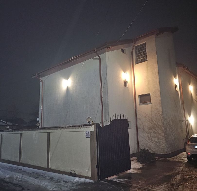 Glina vila noua 6 camere cu piscina