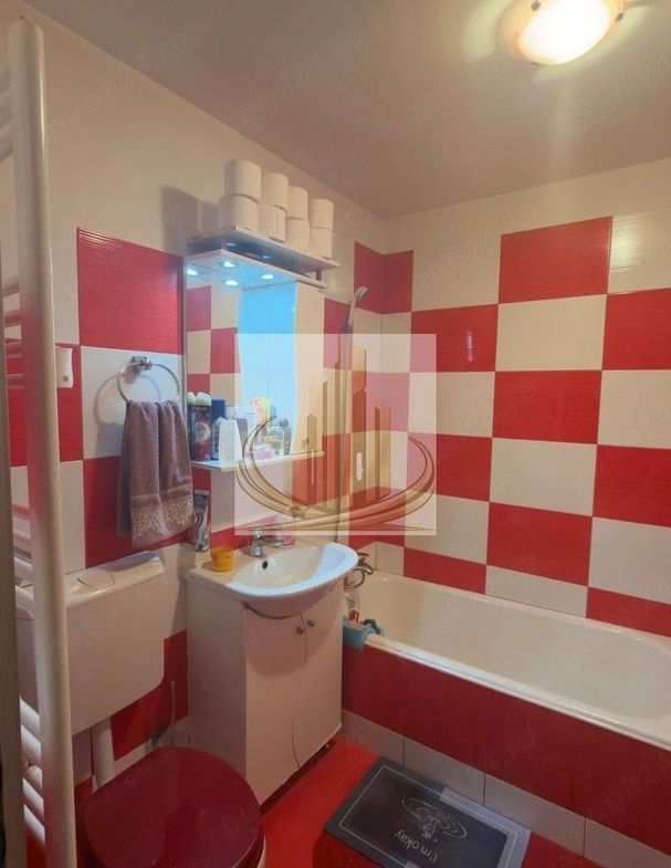 De vanzare Apartament 2 camere Aradului