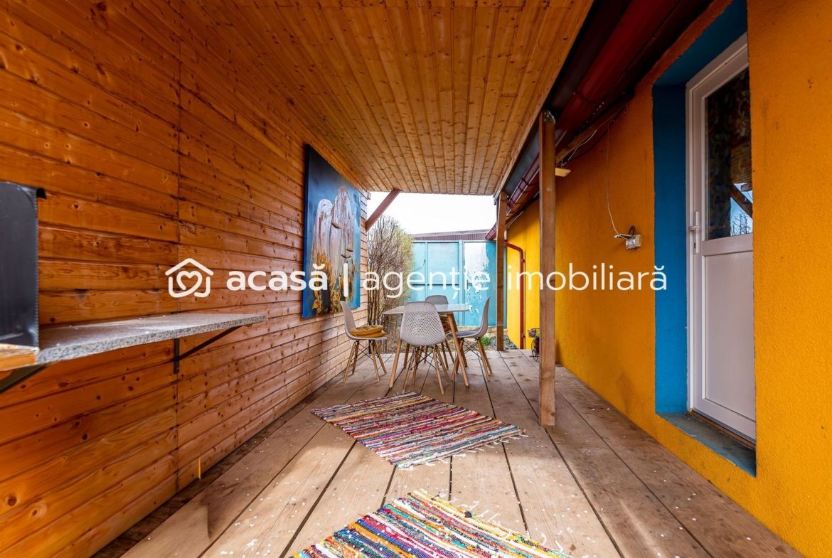 Casă modernă (2021) – Priveliște panoramică spre Lunca Mureșului