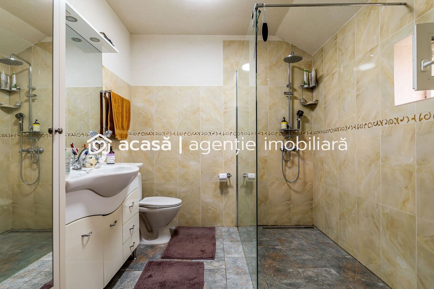 Casă modernă (2021) – Priveliște panoramică spre Lunca Mureșului