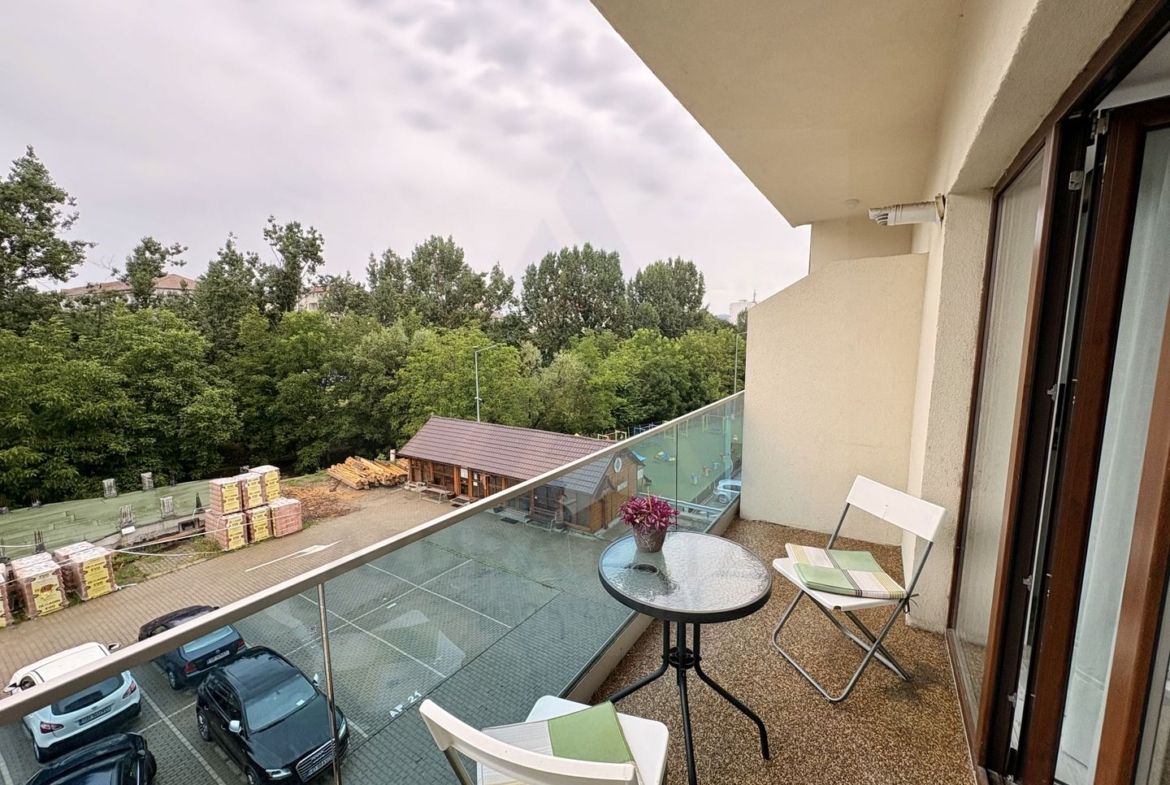 Garsoniera  47 mp etaj 2 cu lift si balcon pe strada Doamna Stanca - foto 2