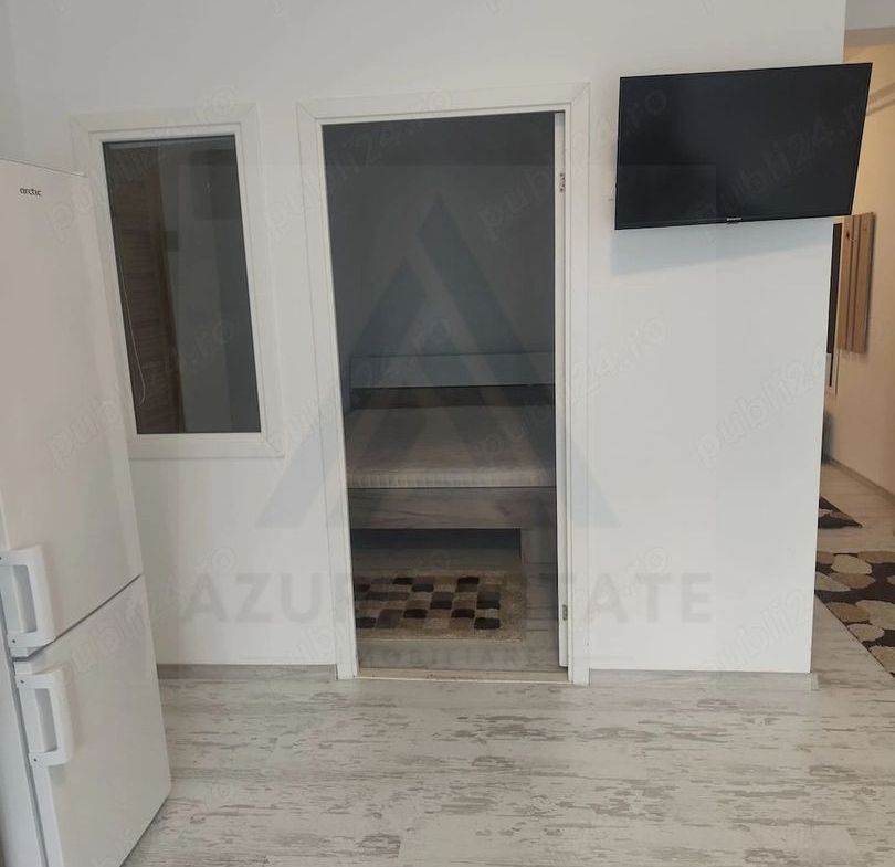 Garsoniera  47 mp etaj 2 cu lift si balcon pe strada Doamna Stanca