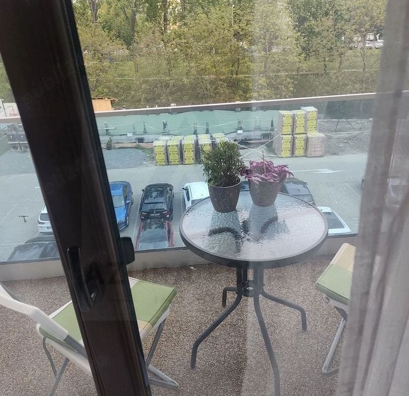 Garsoniera  47 mp etaj 2 cu lift si balcon pe strada Doamna Stanca