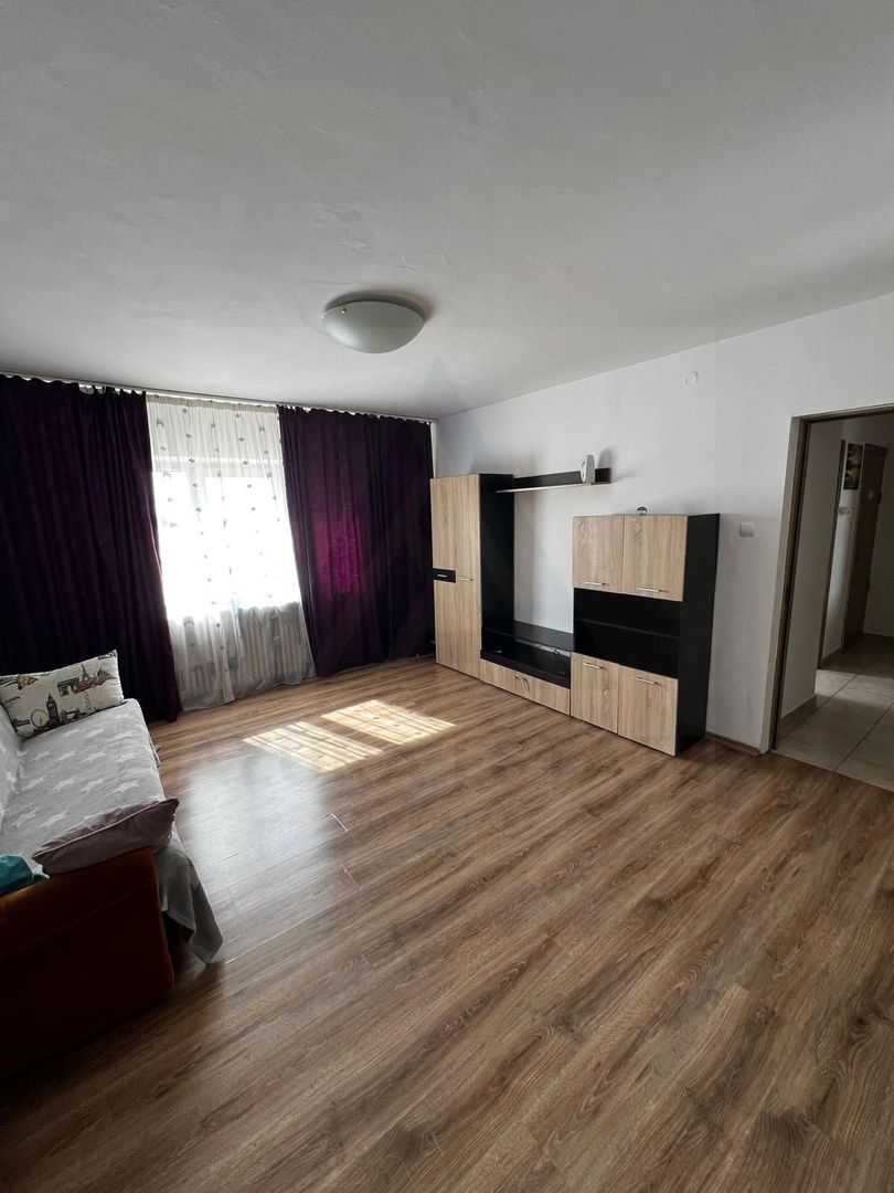 Apartament 3 camere 70 mp Terezian